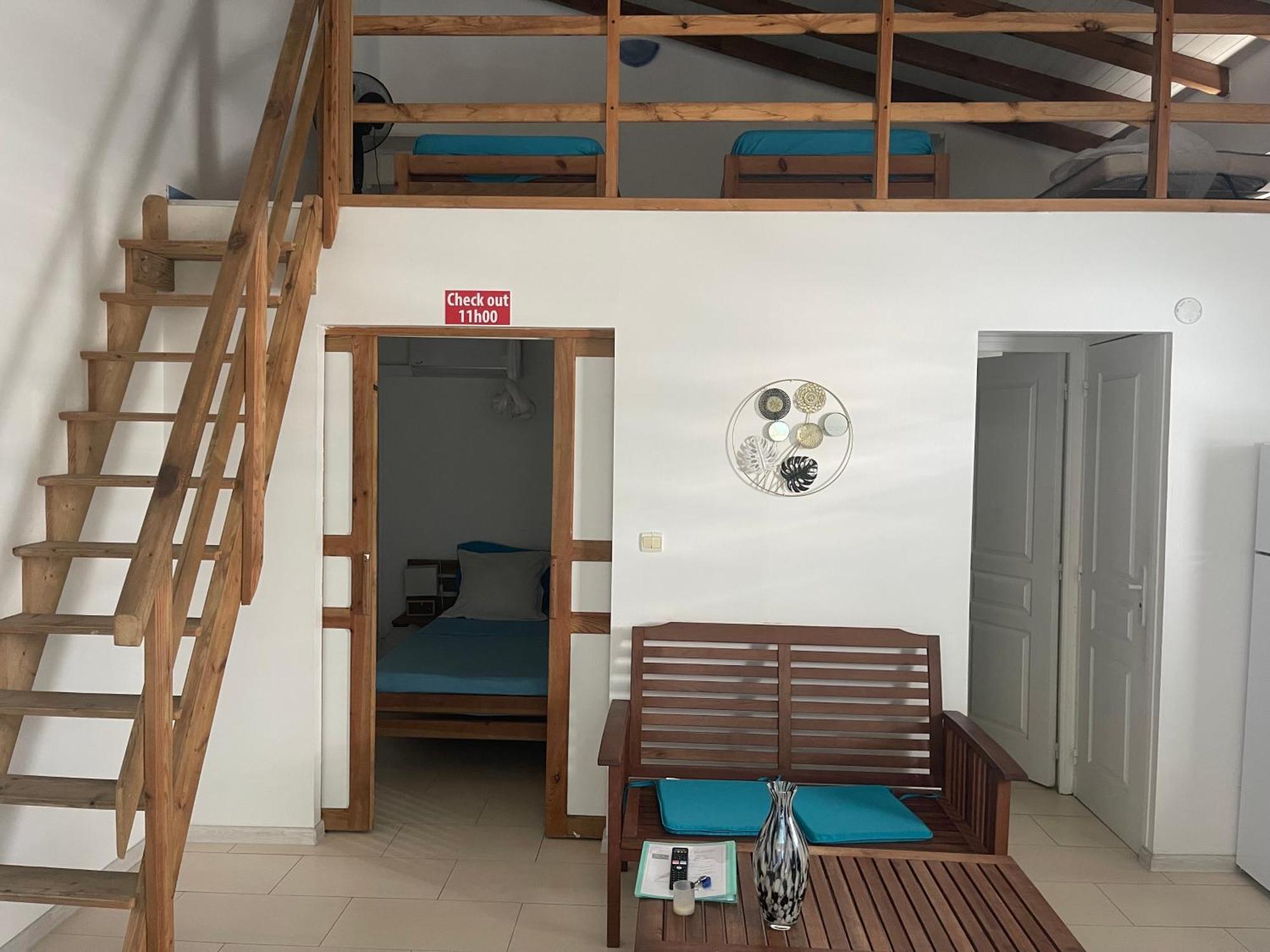 סנט-אן Bungalows Malueva 1 Chambre Et 1 Mezzanine A 5Min De La Plage De La Caravelle מראה חיצוני תמונה